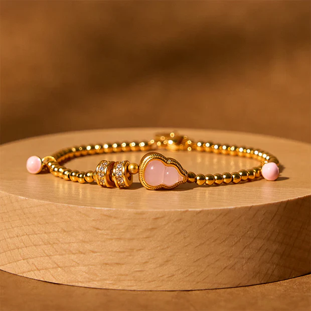 Best Outfit Ideas to Pair with Gold Plated Bracelets – Style Guide by Gaynar Baksha